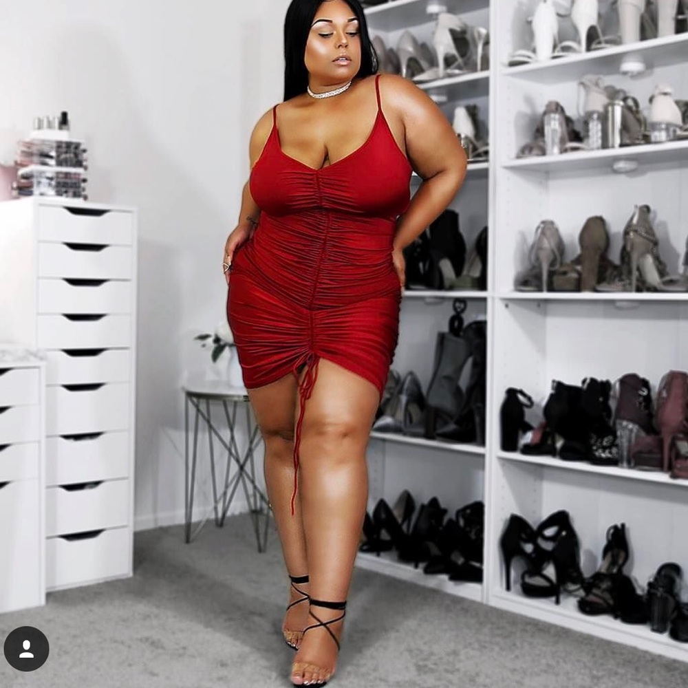 Ruched Bodycon Mini Dress in Red - Plus Size